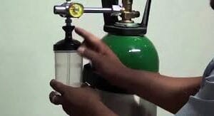 Prevención de Riesgos en el Manejo de Gases Clínicos.